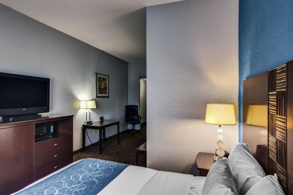 Hotel Comfort Suites Mineral Wells